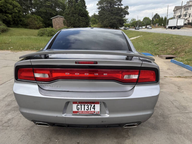 2013 Dodge Charger SXT