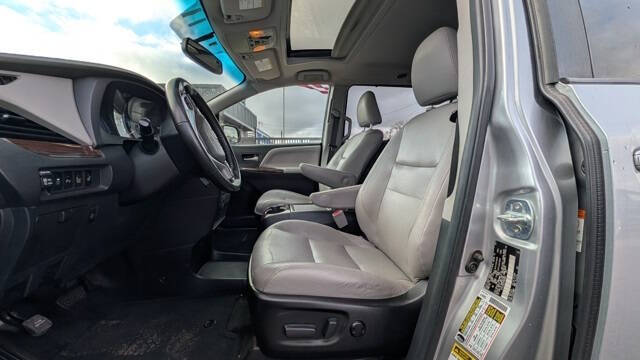 2017 Toyota Sienna