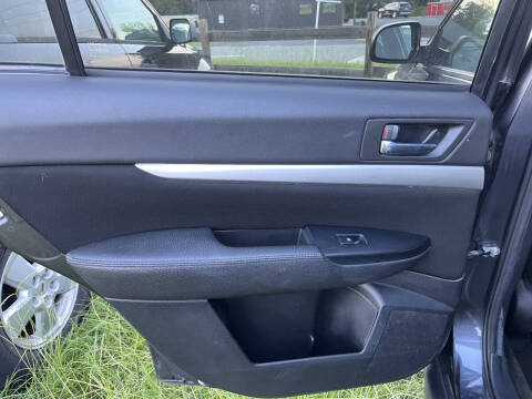 2013 Subaru Outback 2.5i Premium