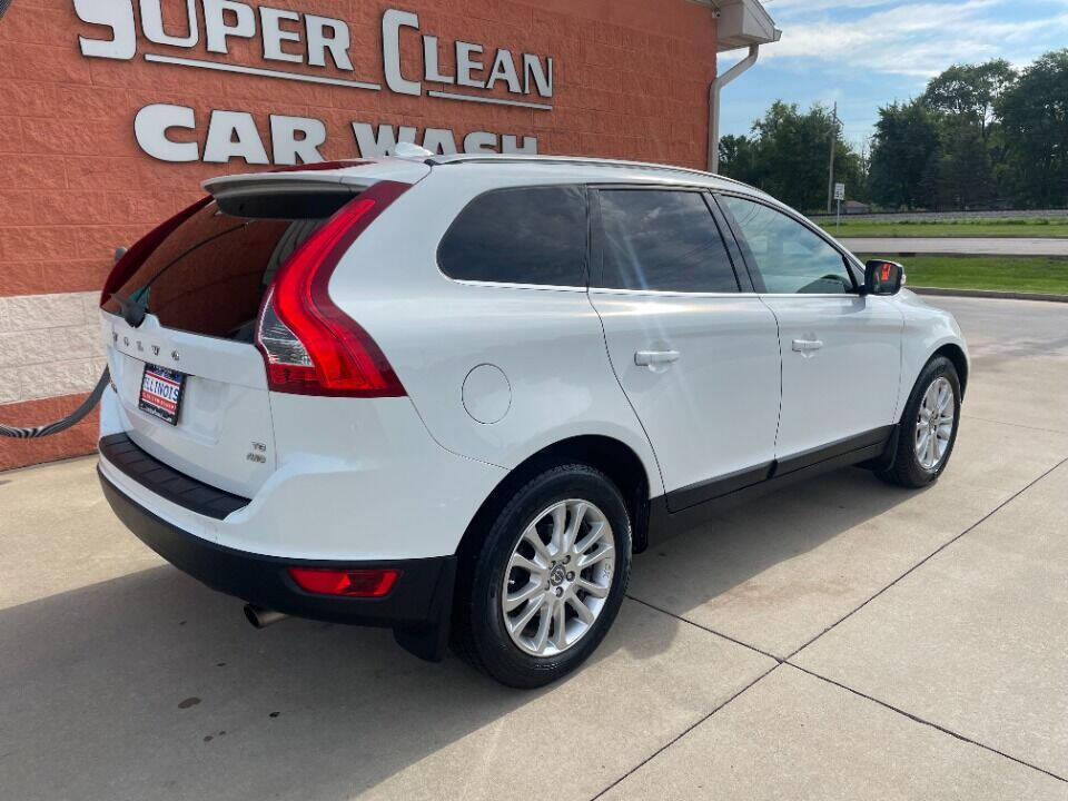 2010 Volvo XC60 for sale at Illinois Auto Wholesalers in Tolono, IL