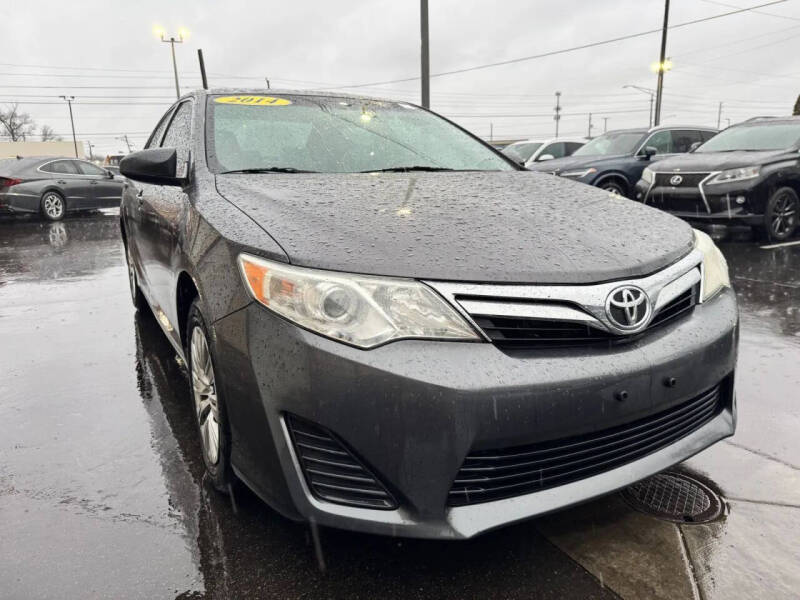 2014 Toyota Camry LE
