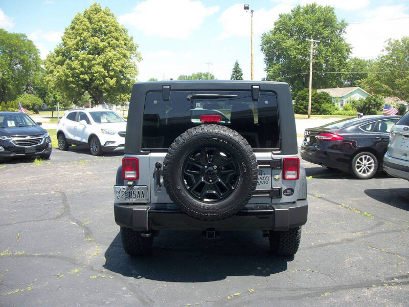 2017 Jeep Wrangler Willys Wheeler