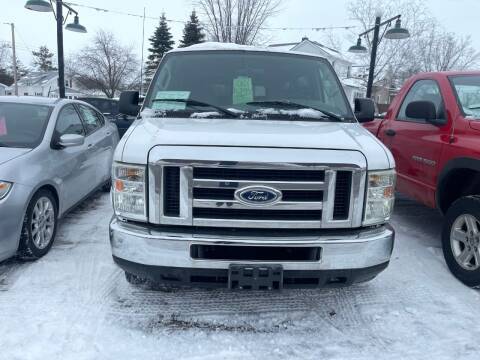 2008 Ford E-Series for sale at Nelson's Straightline Auto - 23923 Burrows Rd in Independence WI