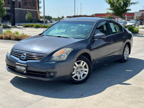 2009 Nissan Altima for sale at Freedom Motors in Lincoln NE