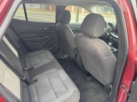 2025 Chevrolet Trax LS