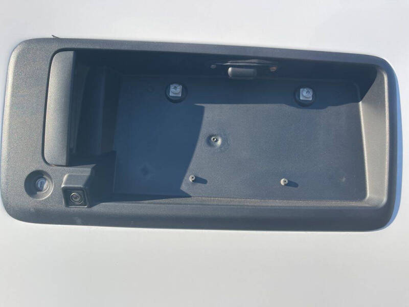 2023 GMC Savana 2500