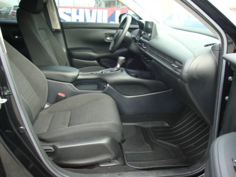 2023 Honda HR-V LX