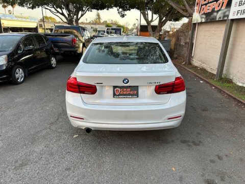 2018 BMW 3 Series 320i xDrive