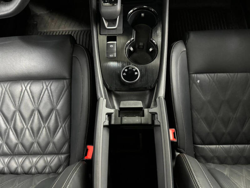 2024 Nissan Rogue Platinum