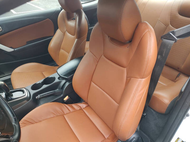 2015 Hyundai Genesis Coupe 3.8 Ultimate