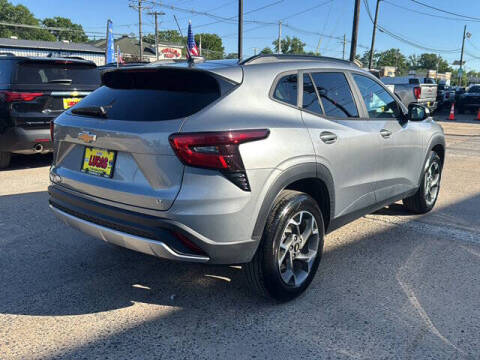 2024 Chevrolet Trax LT
