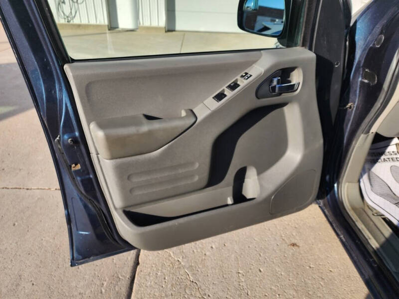 2015 Nissan Frontier SV