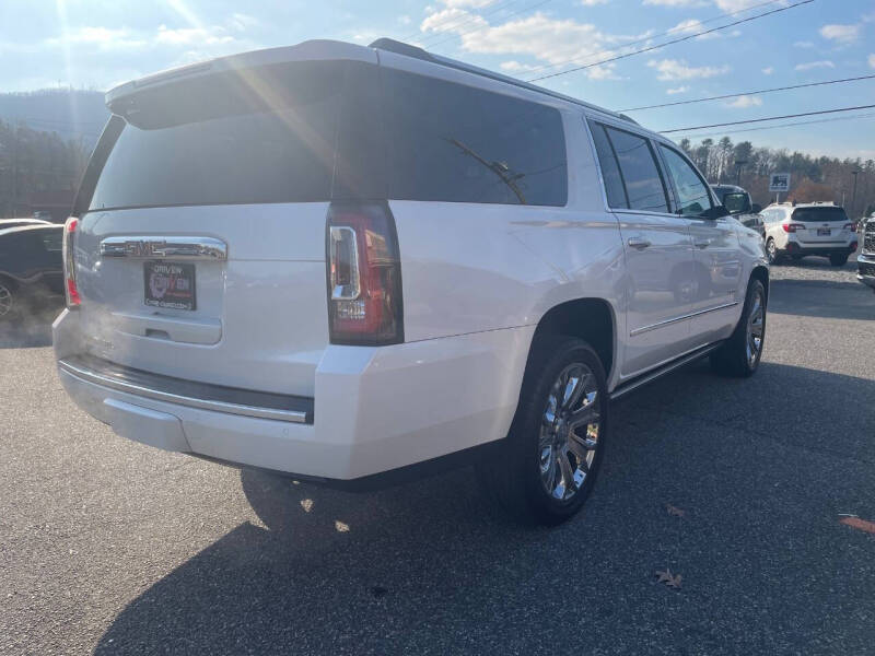 2017 GMC Yukon XL Denali