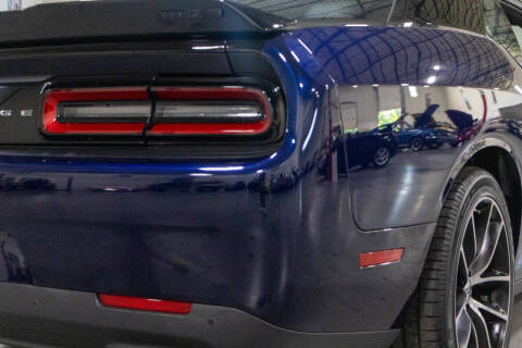 2017 Dodge Challenger 392 HEMI Scat Pack Shaker