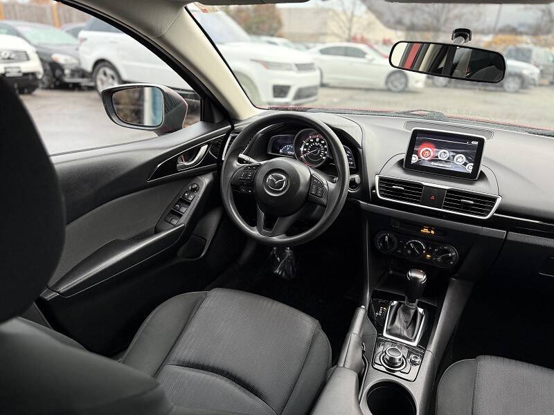 2015 Mazda MAZDA3 i Sport