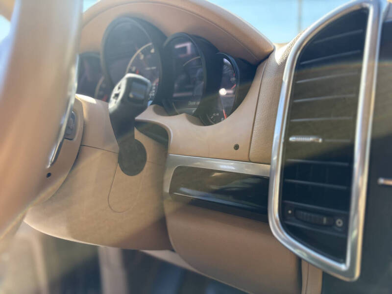 2016 Porsche Cayenne