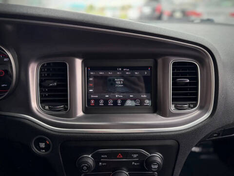 2019 Dodge Charger SXT