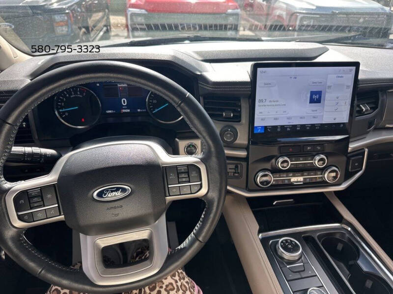 2023 Ford Expedition MAX XLT