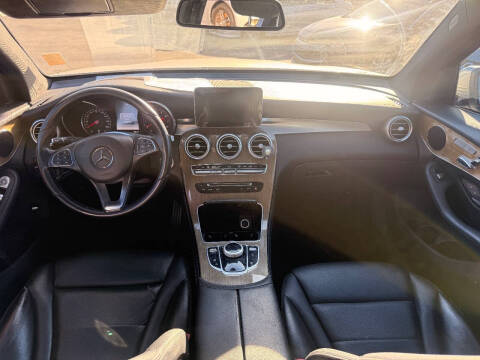 2018 Mercedes-Benz GLC GLC 300