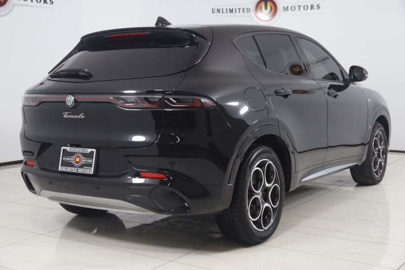 2024 Alfa Romeo Tonale Hybrid Ti