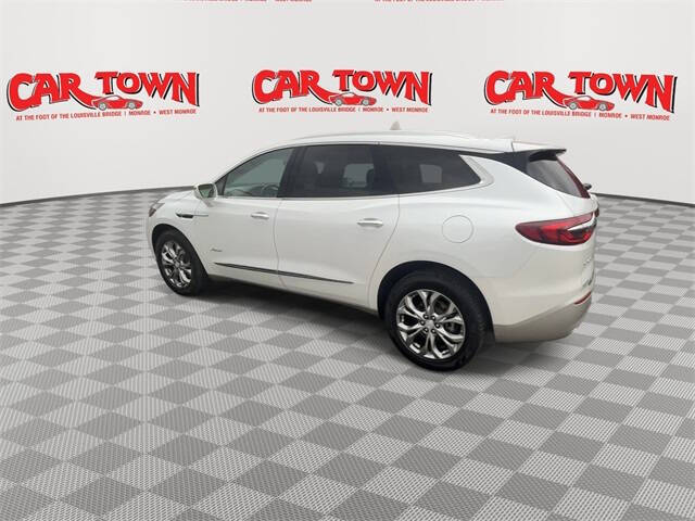2018 Buick Enclave Avenir