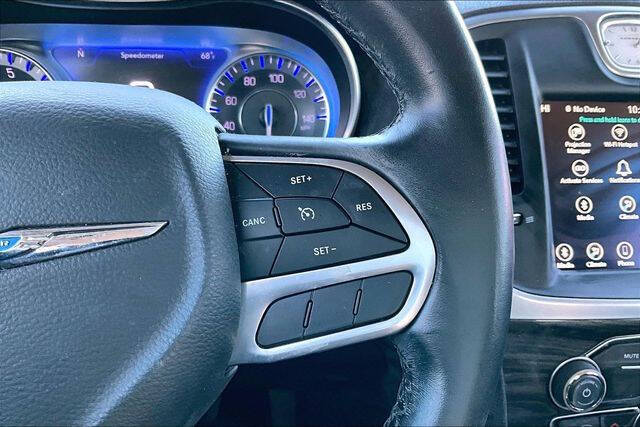 2021 Chrysler 300 Touring