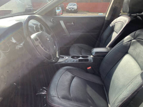 2013 Nissan Rogue SV