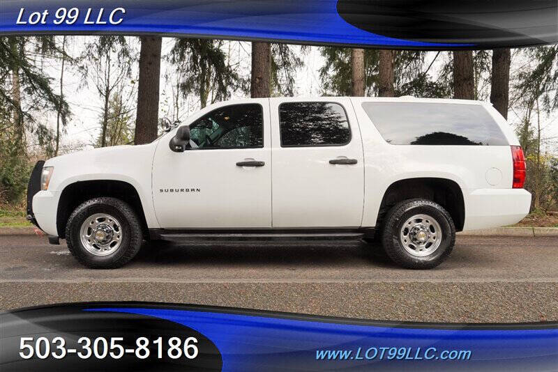 2012 Chevrolet Suburban Fleet 2500