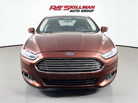 2020 Ford Fusion SE
