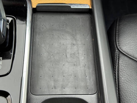 2022 Volvo XC90 Recharge T8 Inscription Expression 6P