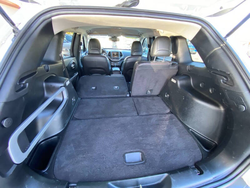 2017 Jeep Cherokee Trailhawk