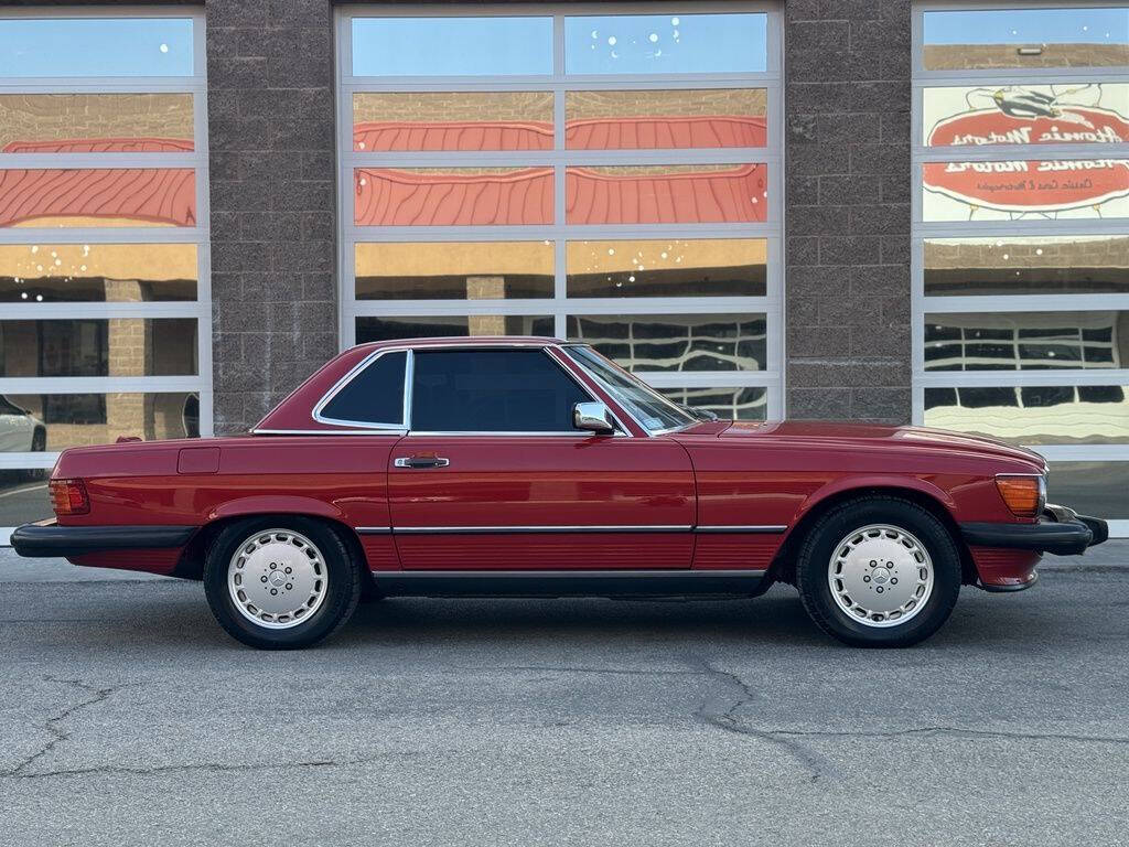 1989 Mercedes-Benz 560-Class 3