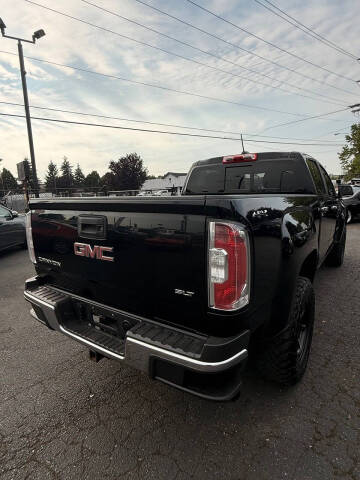 2018 GMC Canyon SLT