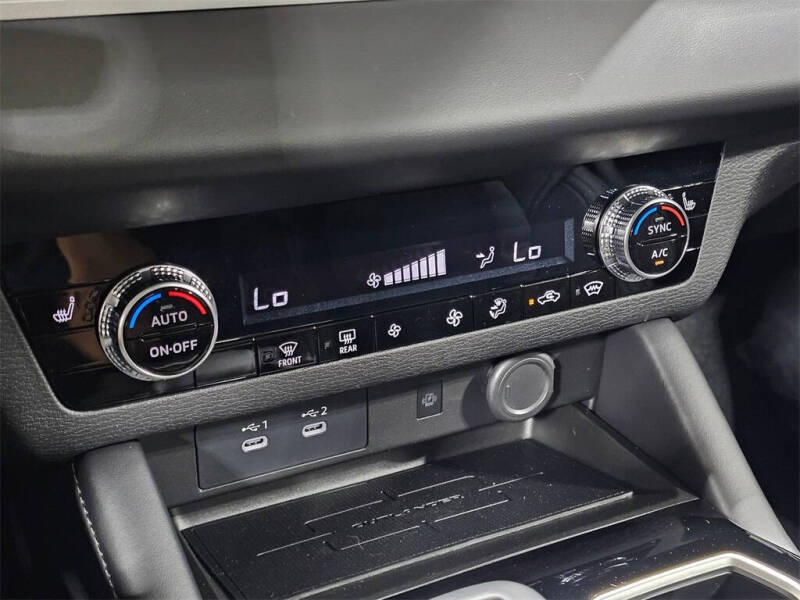 2025 Mitsubishi Outlander