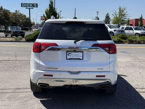 2019 GMC Acadia Denali