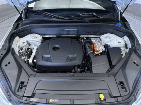 2022 Volvo XC90 Recharge T8 R-Design