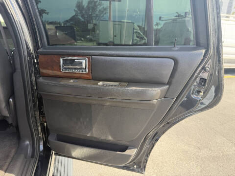 2014 Lincoln Navigator