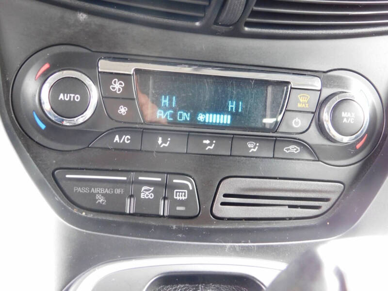 2016 Ford C-MAX Hybrid SE