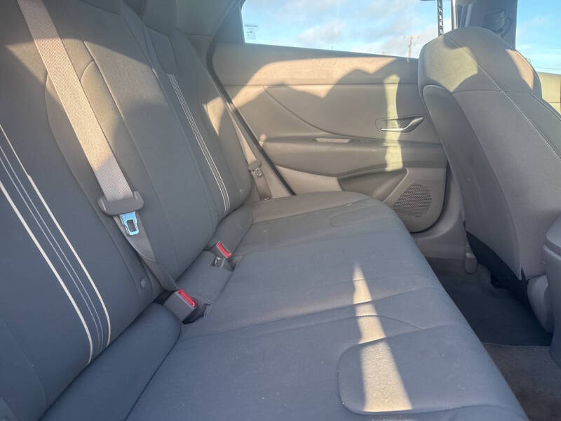 2022 Hyundai Elantra