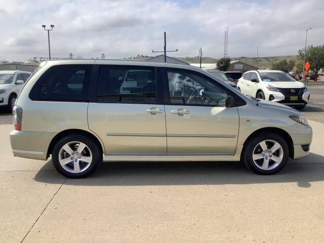 2004 Mazda MPV