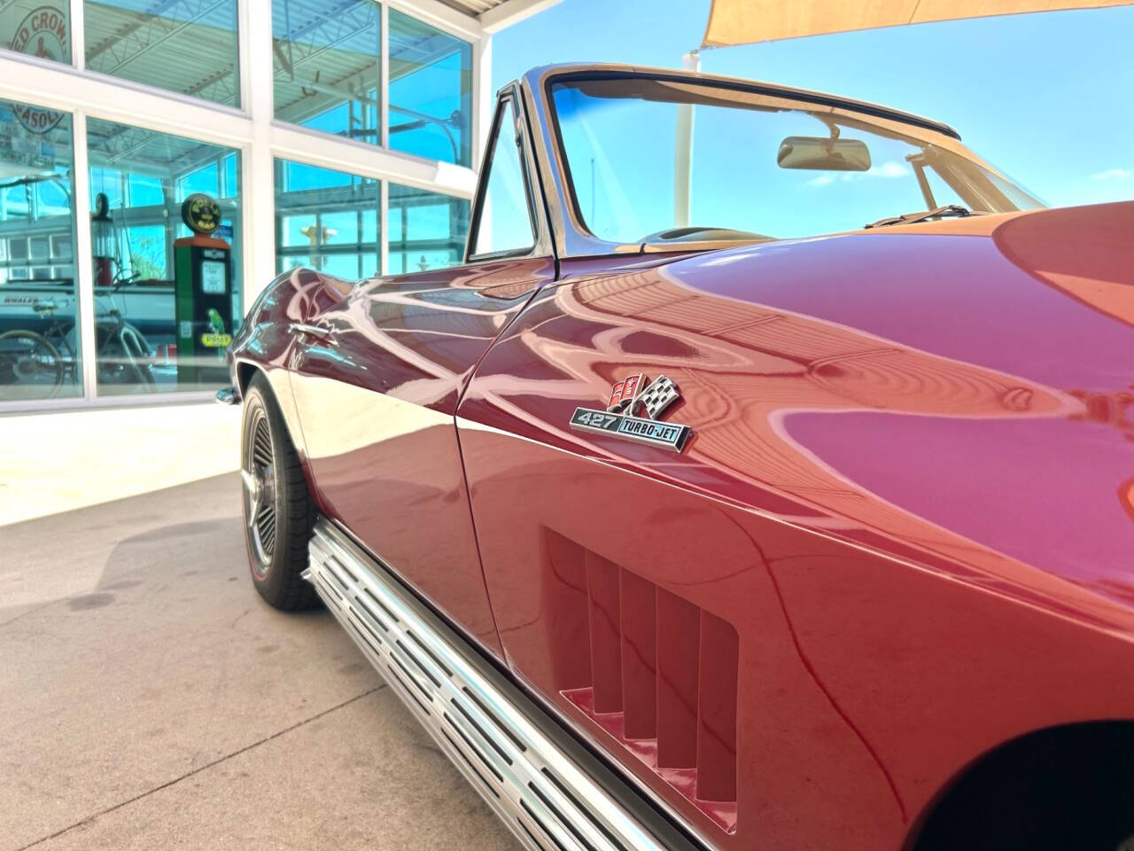 1966 Chevrolet Corvette 18