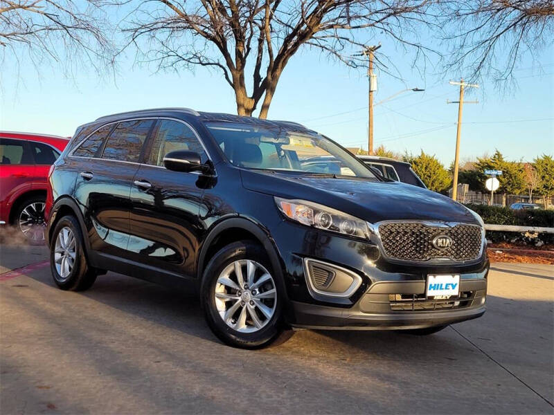 2016 Kia Sorento for sale at HILEY MAZDA VOLKSWAGEN of ARLINGTON in Arlington TX