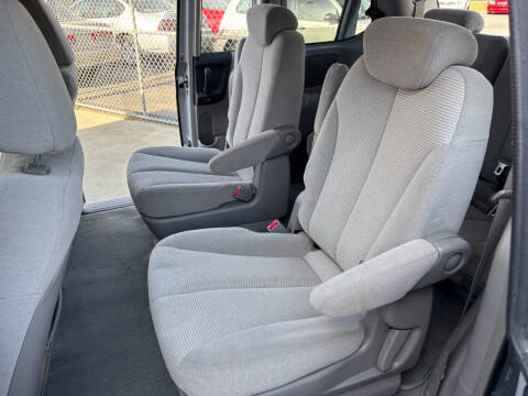 2007 Kia Sedona