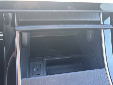 2025 Land Rover Range Rover Evoque P250 Dynamic SE