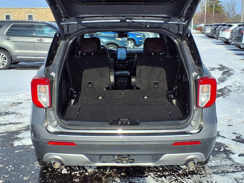 2023 Ford Explorer Hybrid Platinum