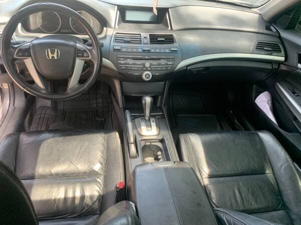 2009 Honda Accord  - $9,499