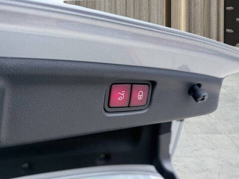 2022 Mercedes-Benz C-Class C 300