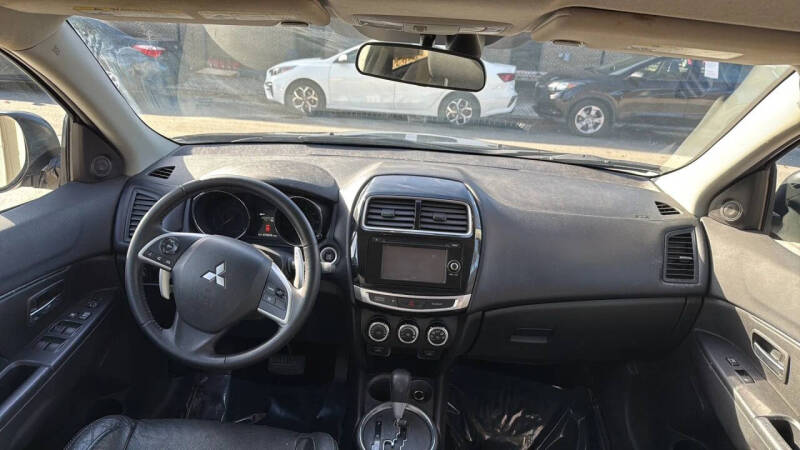 2015 Mitsubishi Outlander Sport SE