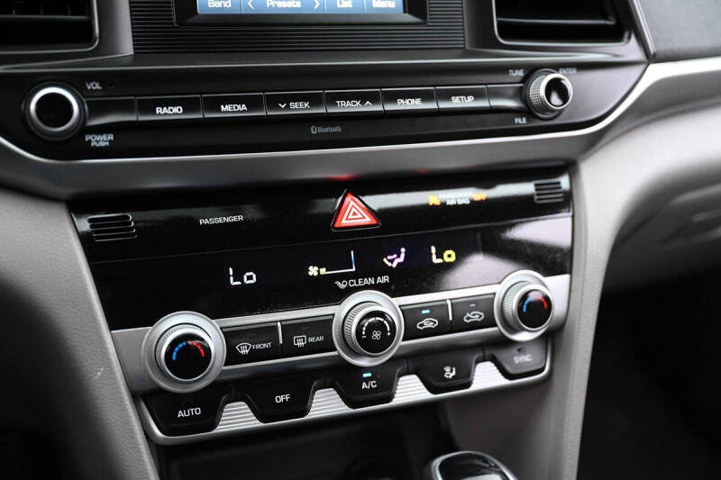 2020 Hyundai Elantra