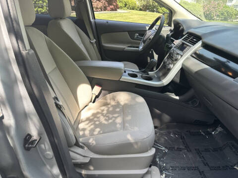 2013 Ford Edge SE